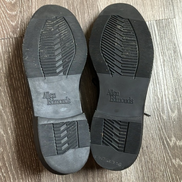 Allen Edmonds - Picture 8 of 17